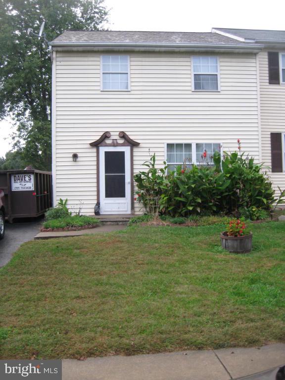 2 Story, 2 Bedroom townhome. Diamond in the rough needs cosmetics. Great neighborhood amongst higher priced comps. Cool C/A. Low taxes. Large patio, fenced in private yard.