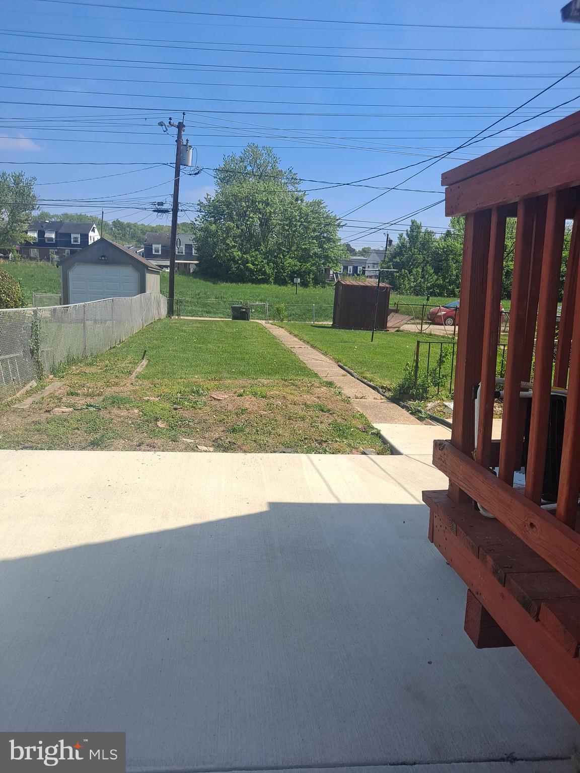 HOLLAND HILL - Residential