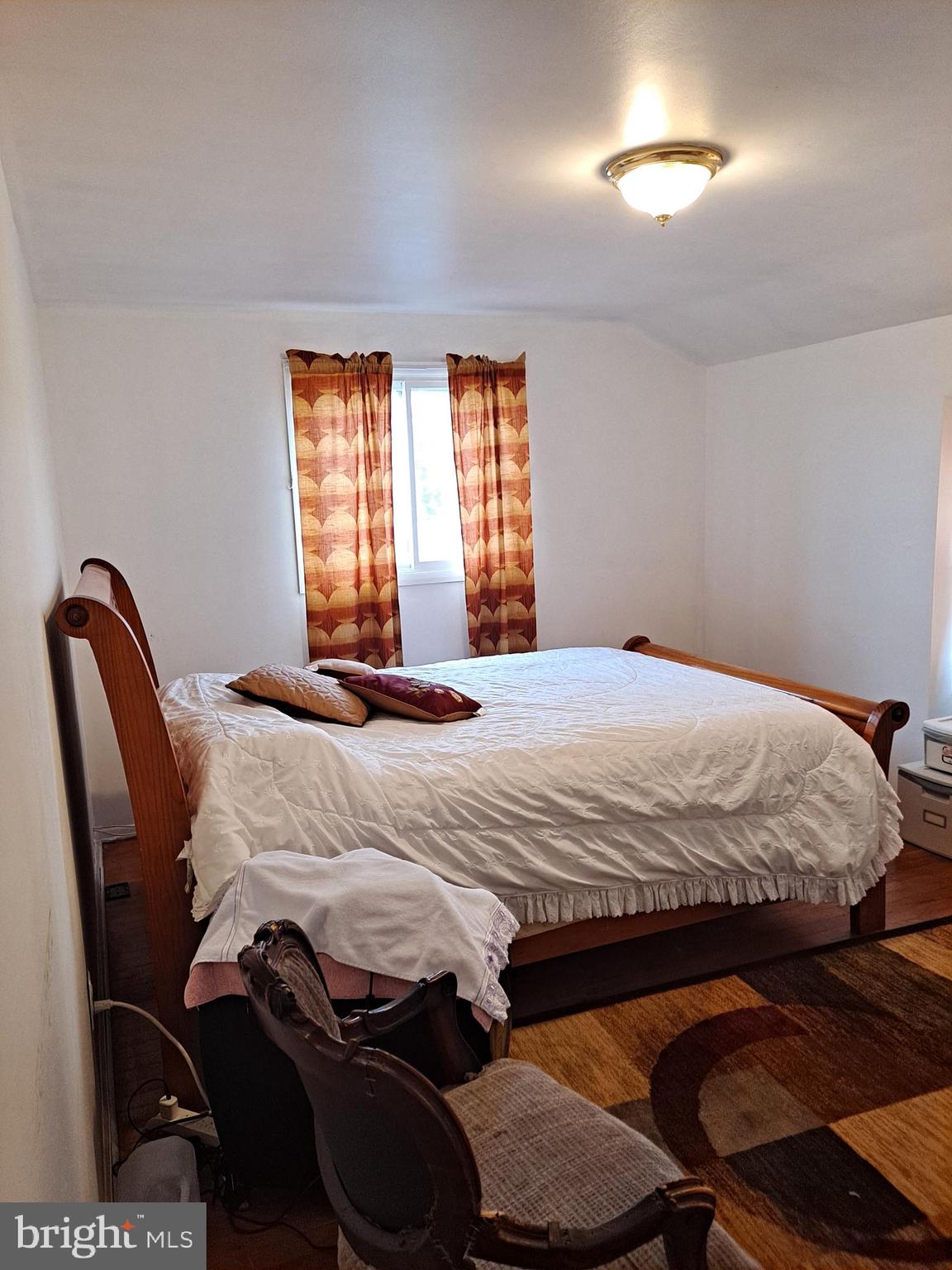 HOLLAND HILL - Residential