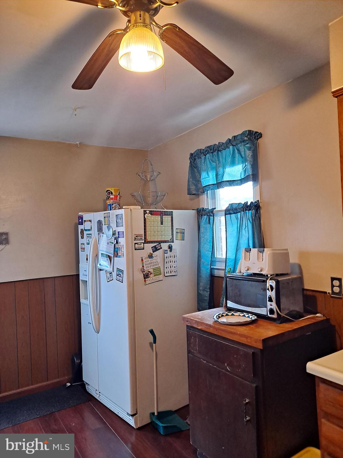 HOLLAND HILL - Residential