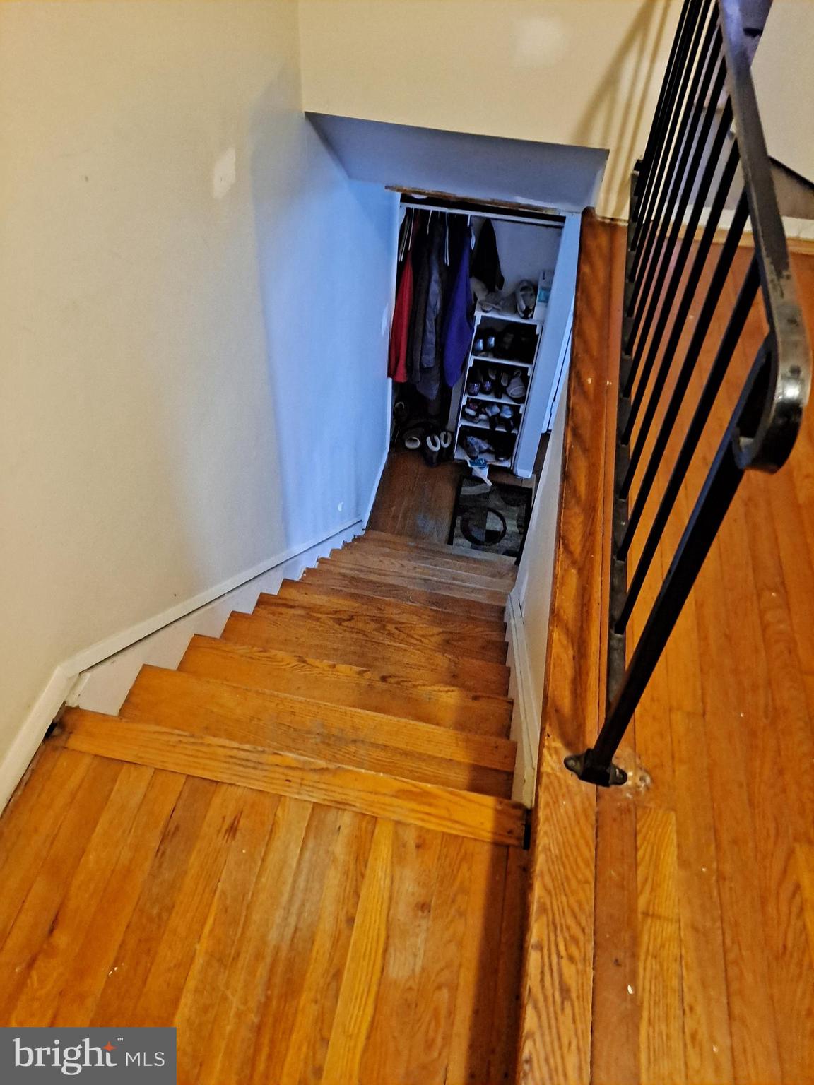 HOLLAND HILL - Residential