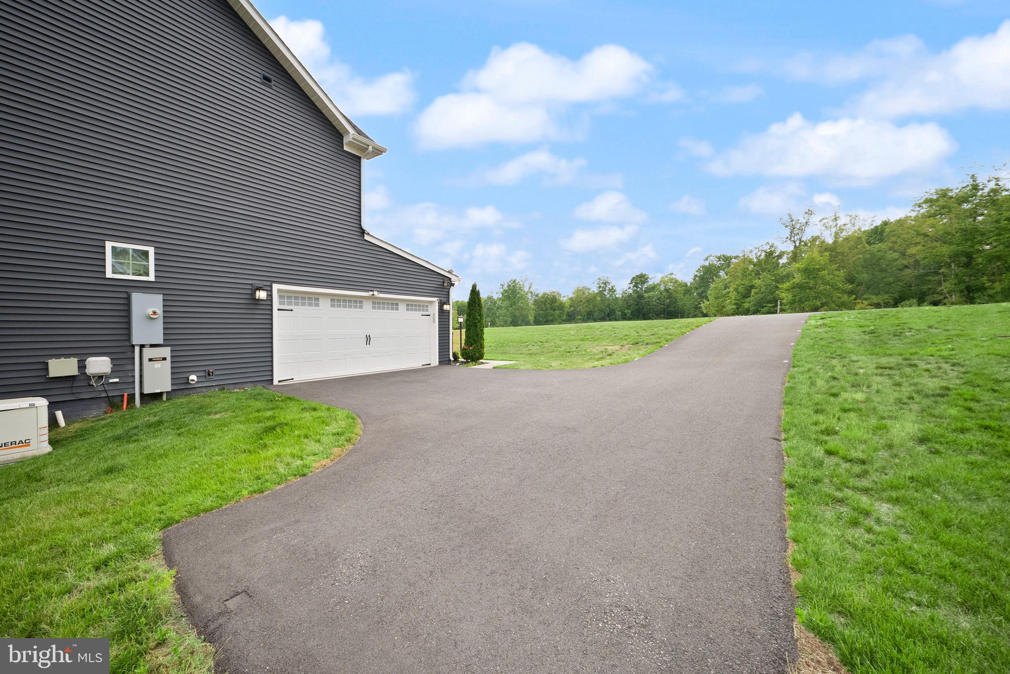 207 SOUTHERN VIEW DRIVE