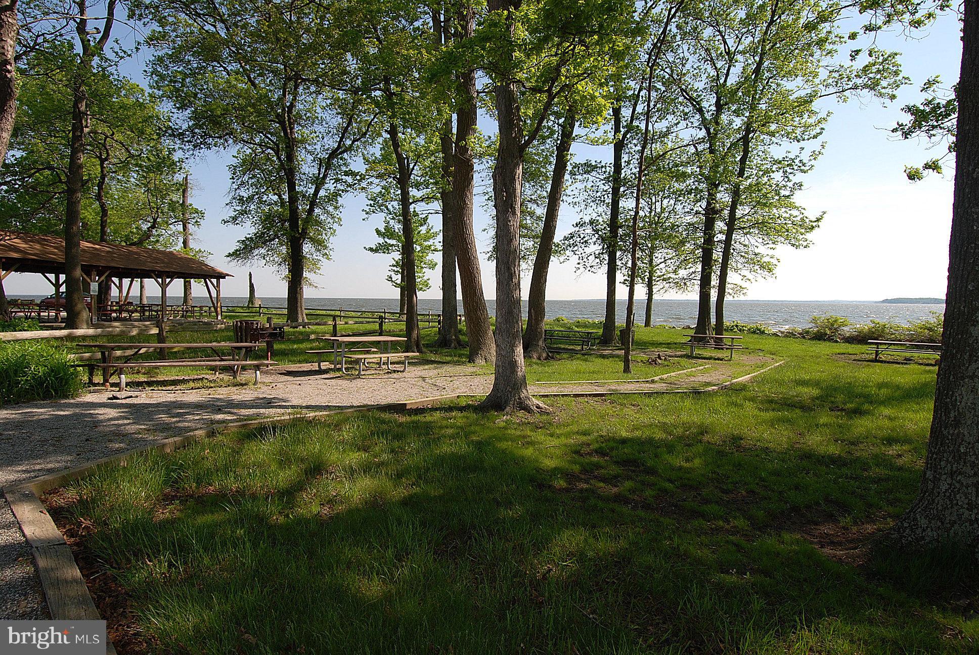 OAKWOOD - Residential