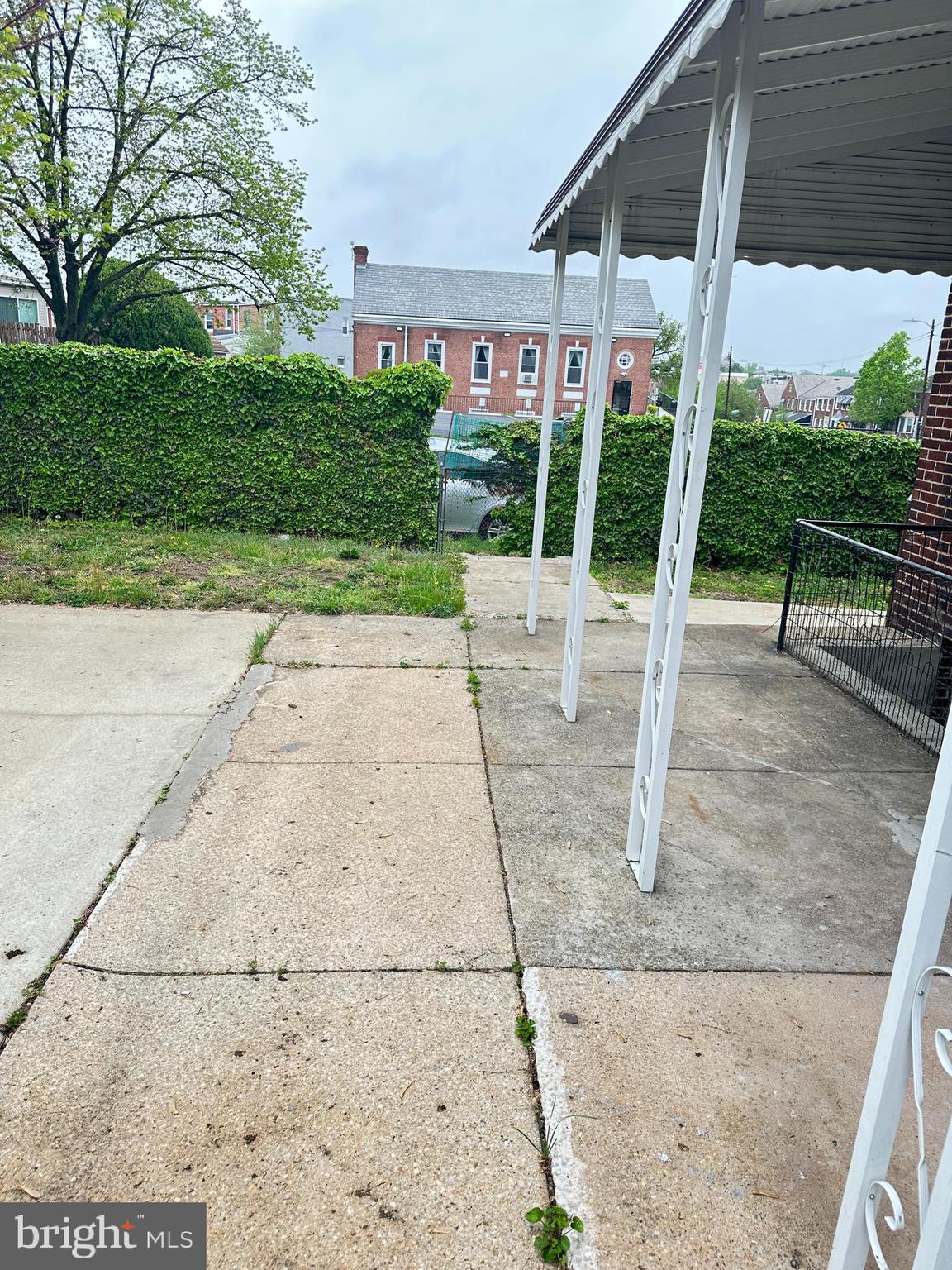 JOHNS HOPKINS - Residential Lease