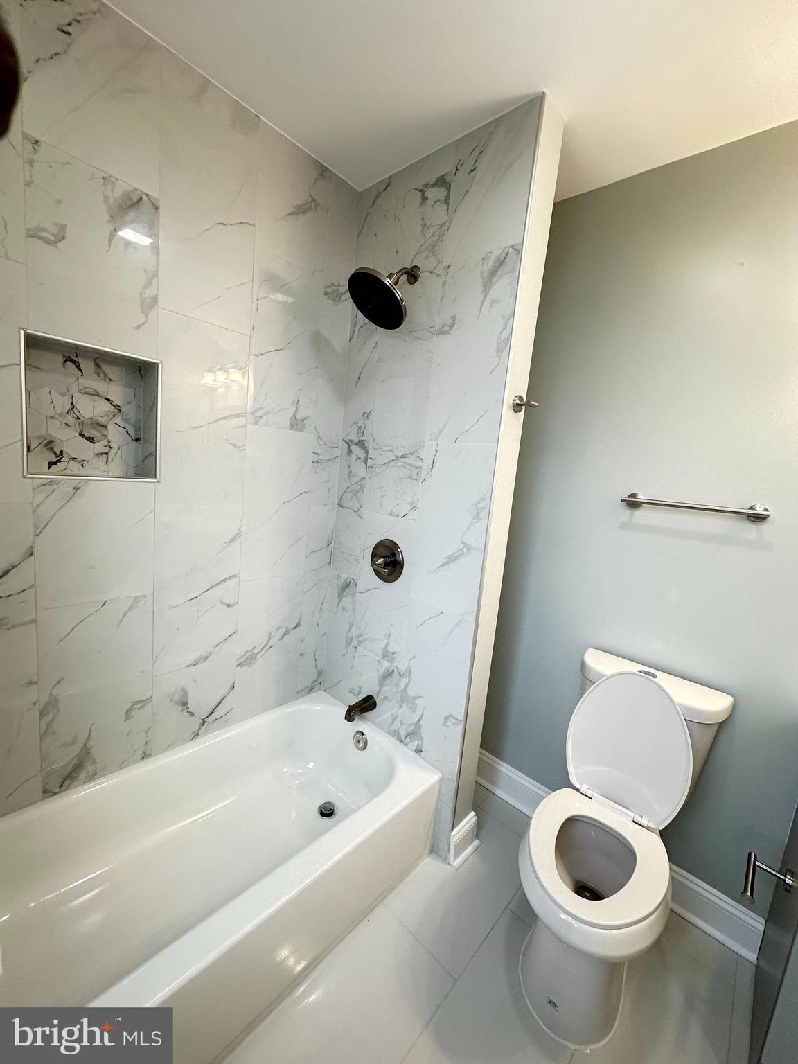 JOHNS HOPKINS - Residential Lease