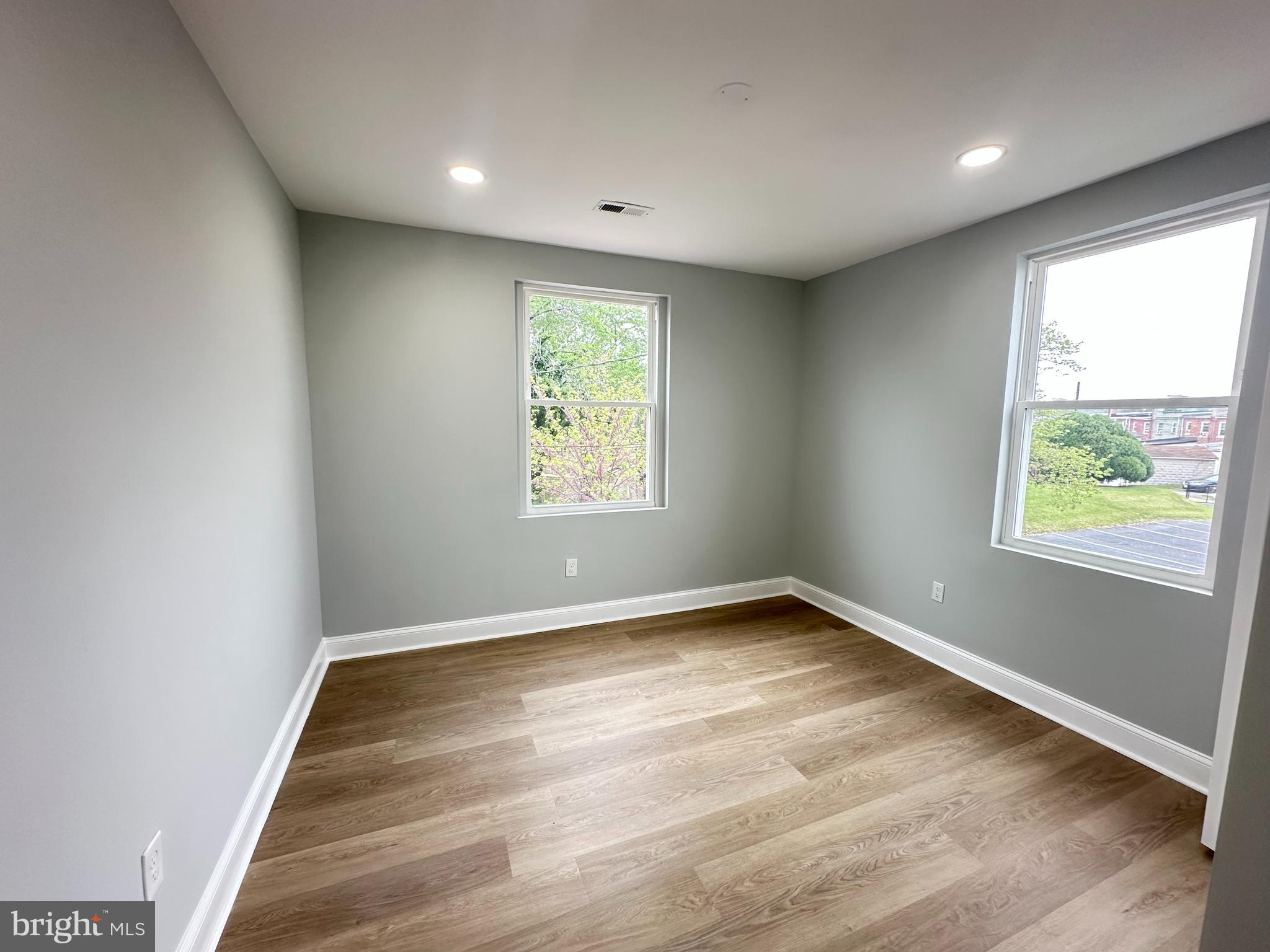 JOHNS HOPKINS - Residential Lease