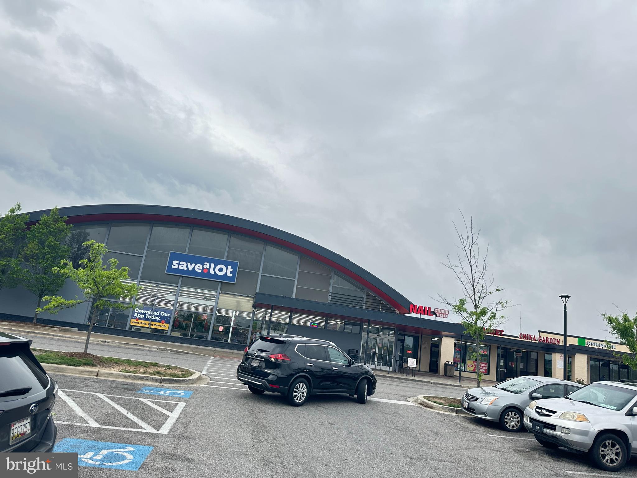 JOHNS HOPKINS - Residential Lease