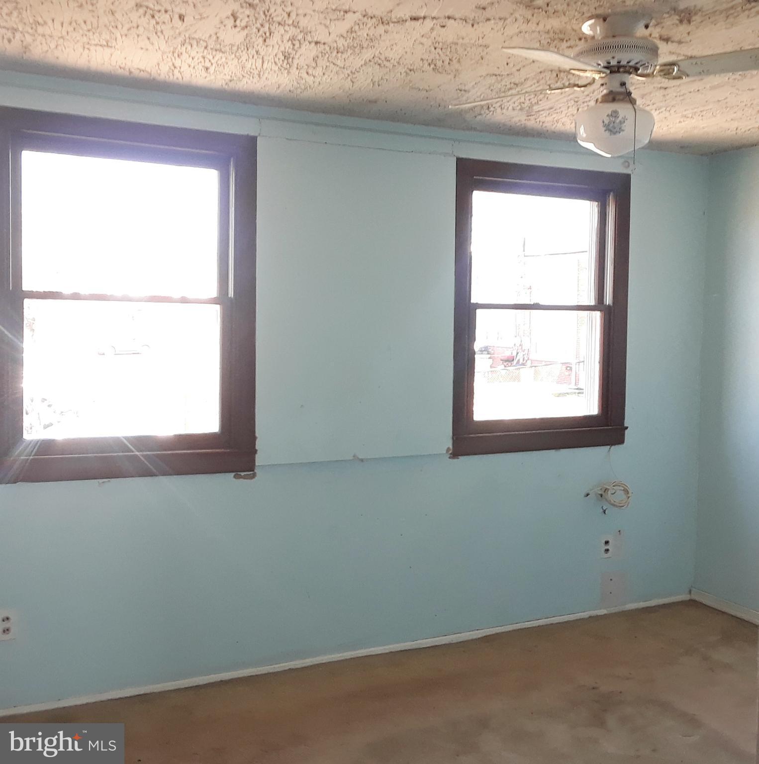 RIVERVIEW - Residential