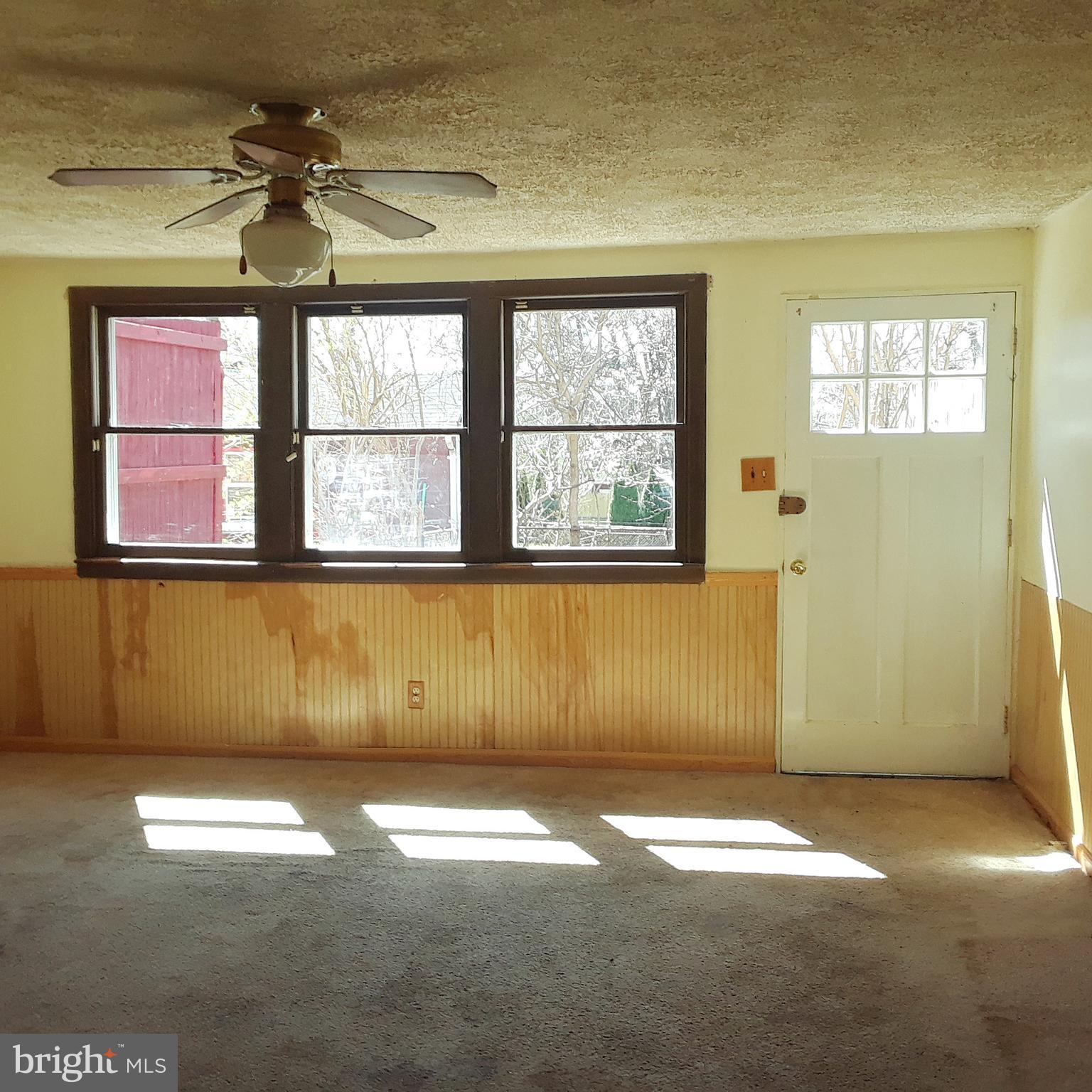 RIVERVIEW - Residential