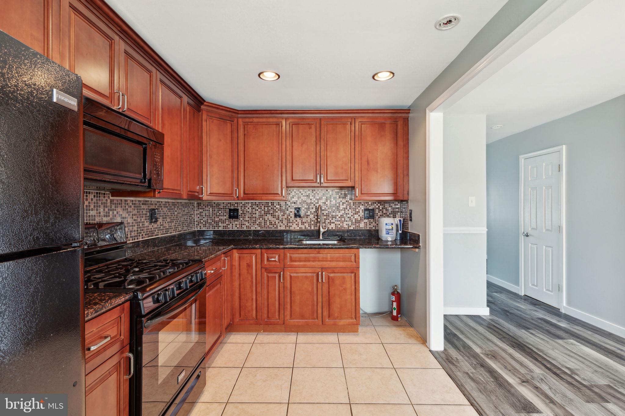 PARKWOOD - Residential