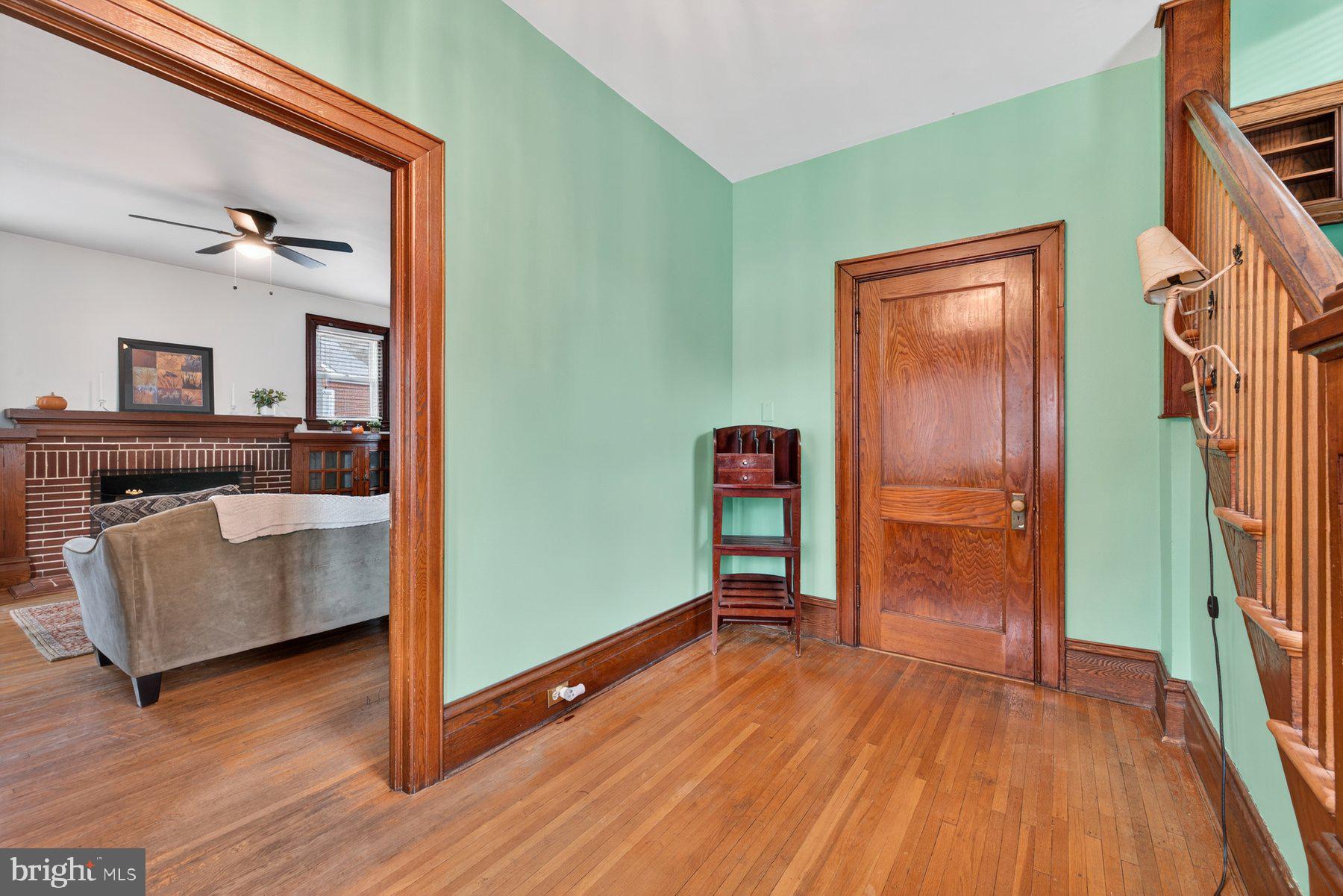 HAGERSTOWN - Residential