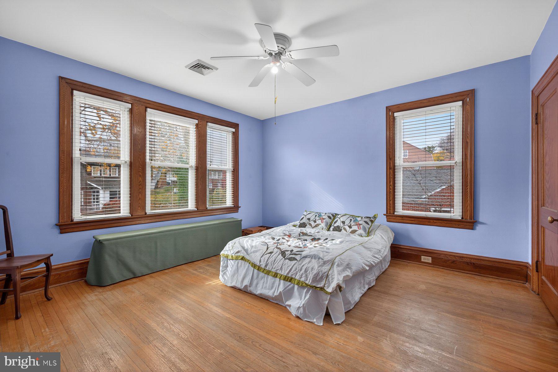 HAGERSTOWN - Residential