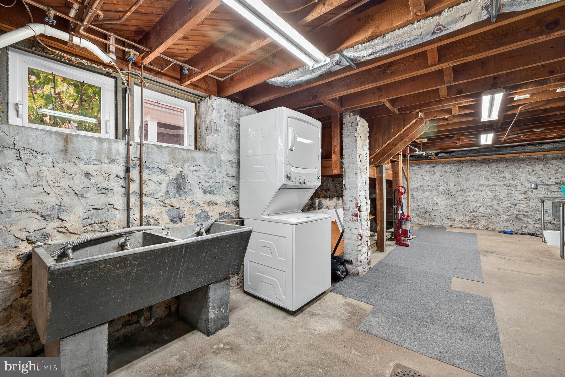 HAGERSTOWN - Residential