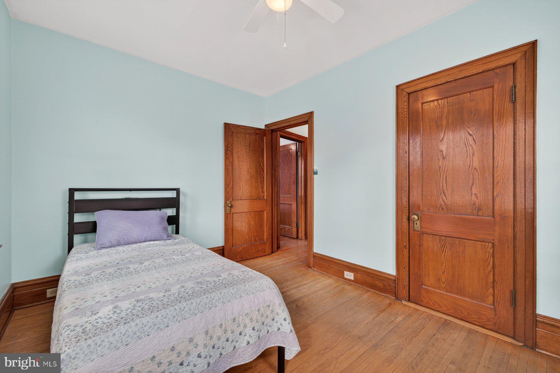 HAGERSTOWN - Residential