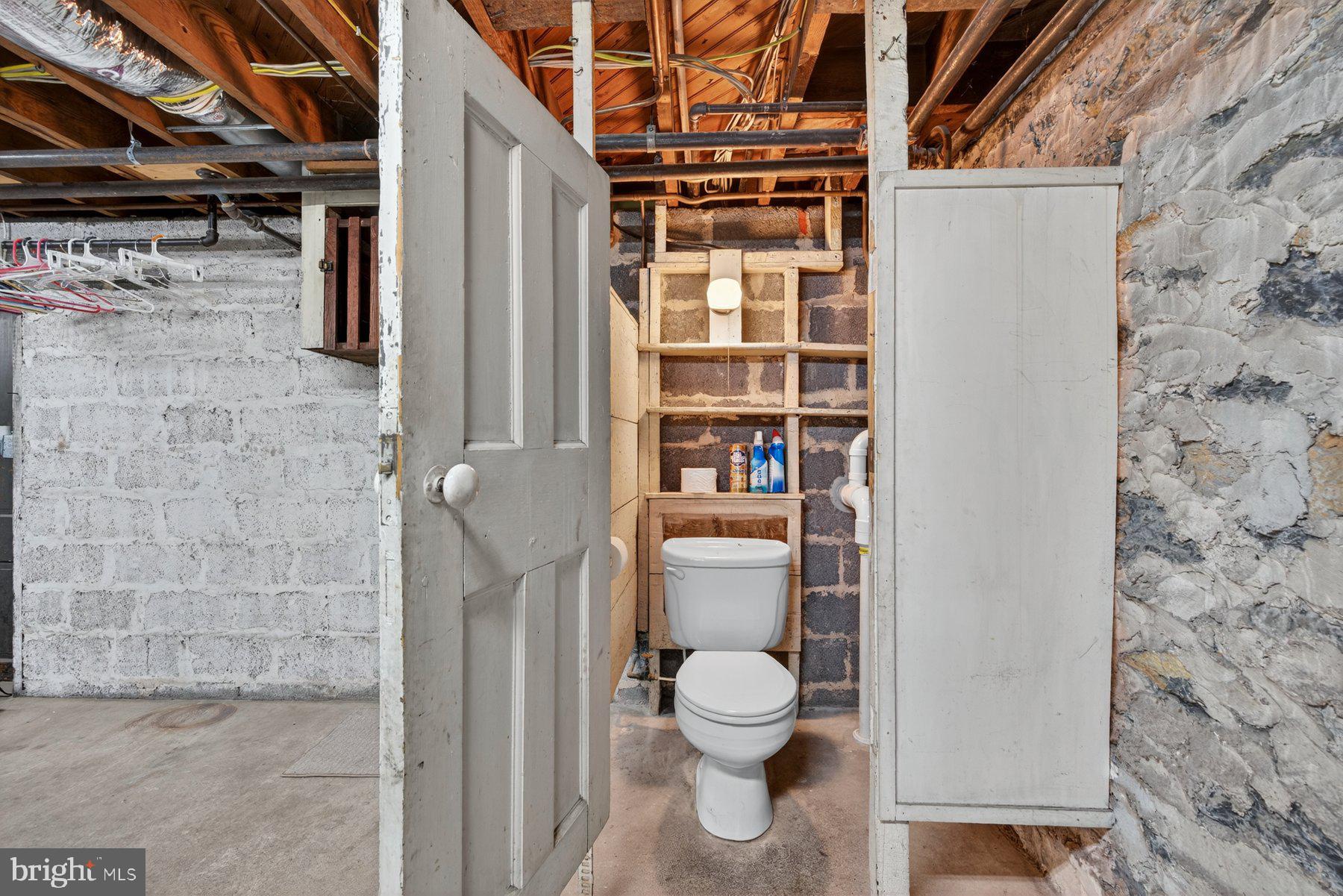 HAGERSTOWN - Residential