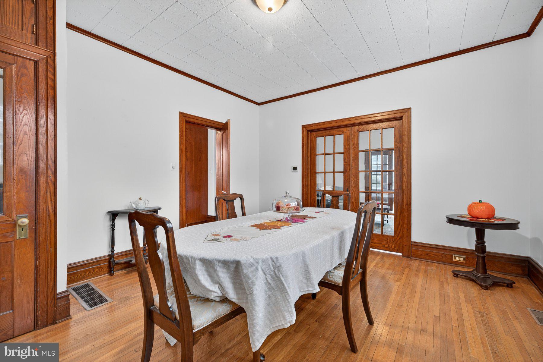 HAGERSTOWN - Residential