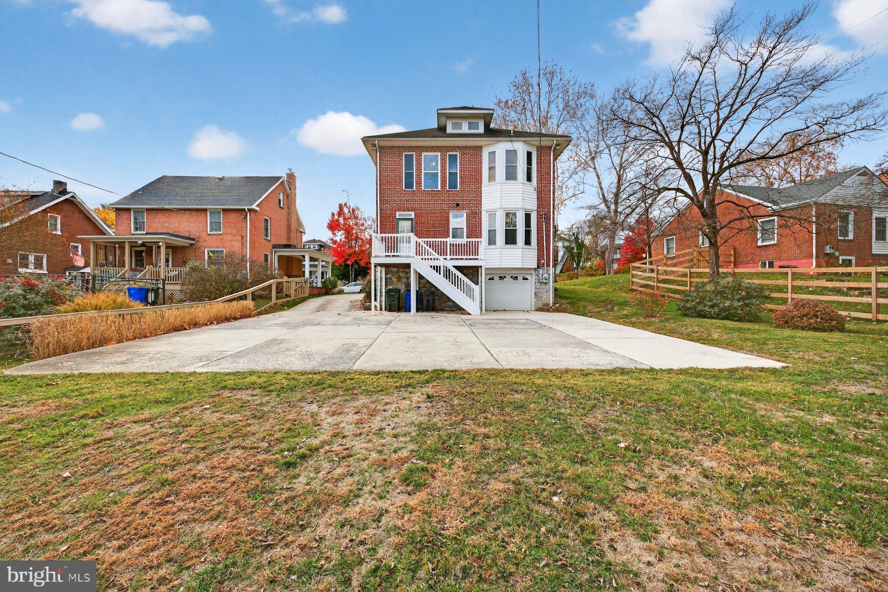 HAGERSTOWN - Residential