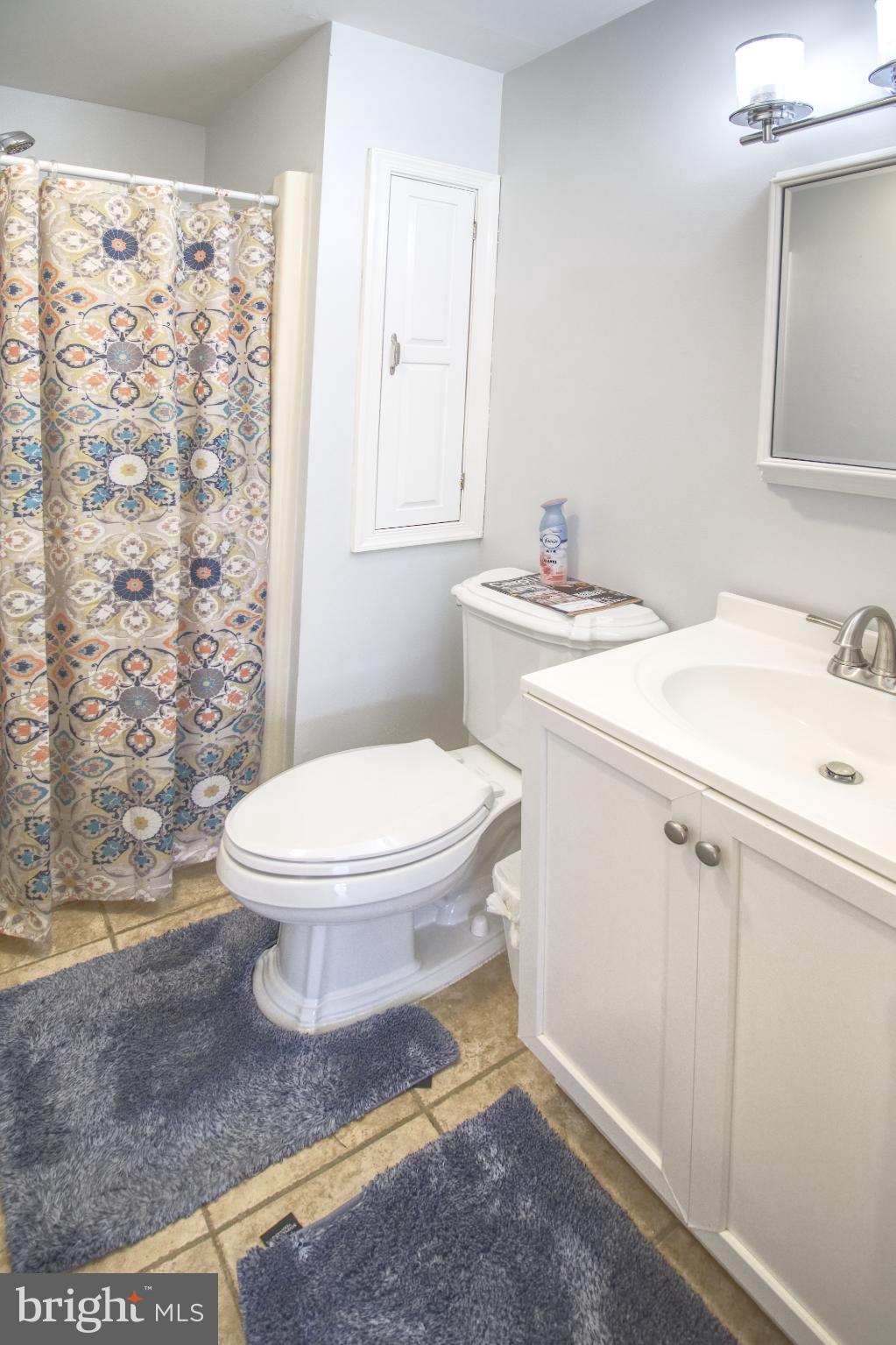 MOUNTAIN VISTA - Residential