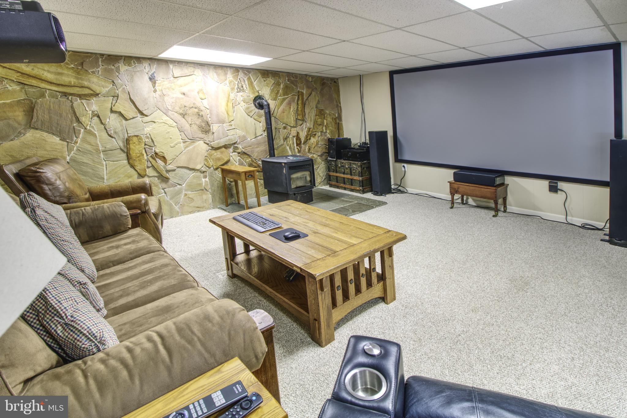 MOUNTAIN VISTA - Residential