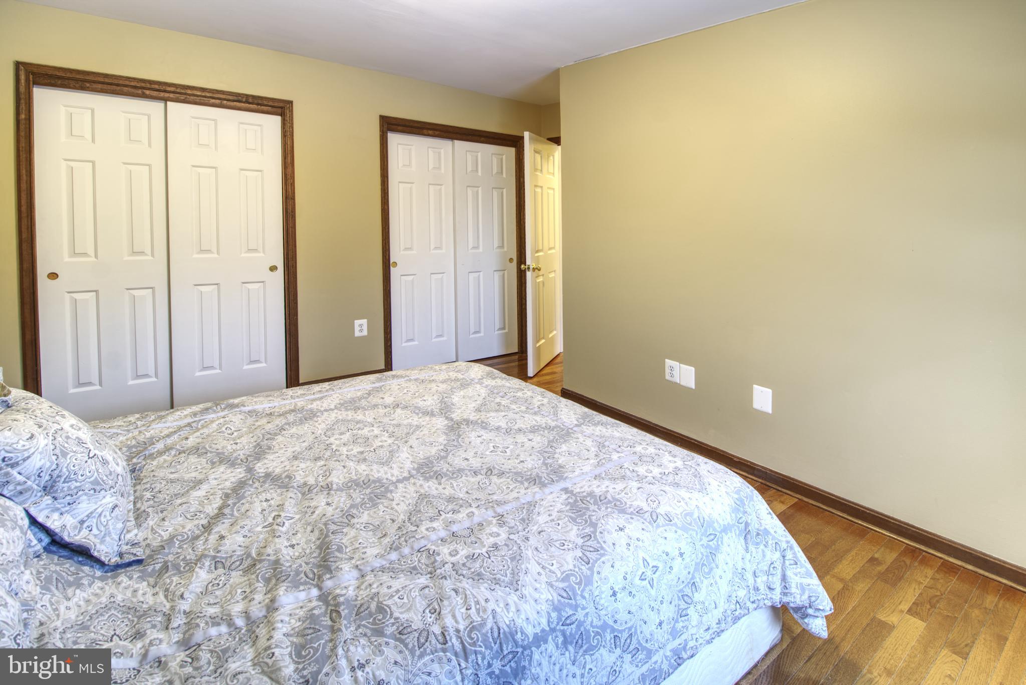 MOUNTAIN VISTA - Residential