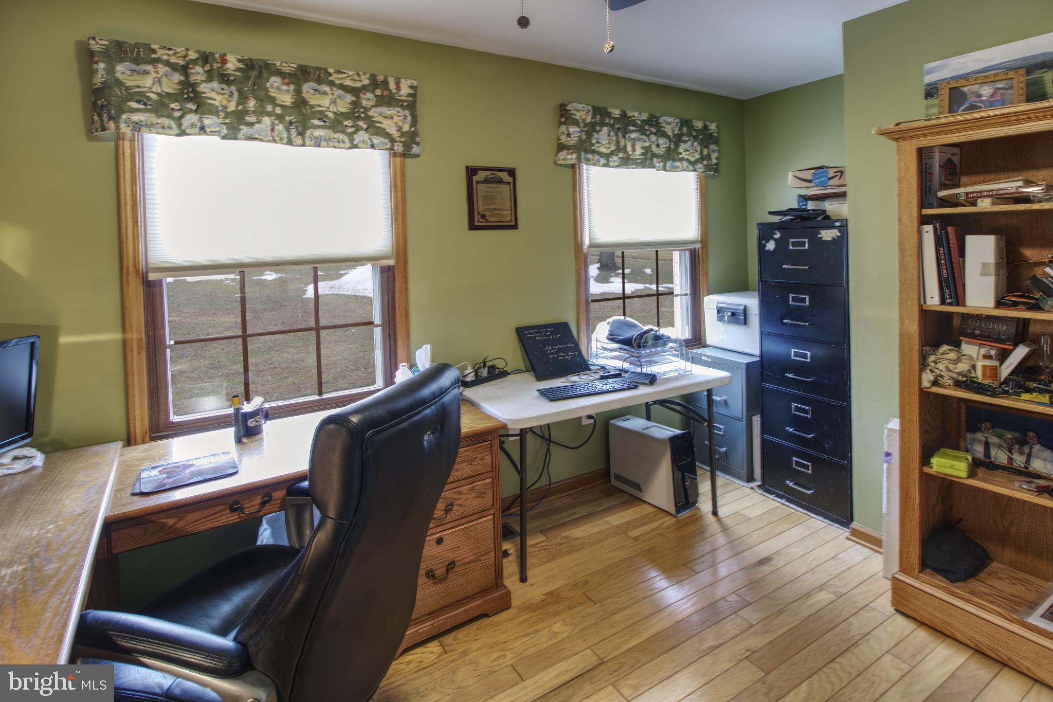 MOUNTAIN VISTA - Residential