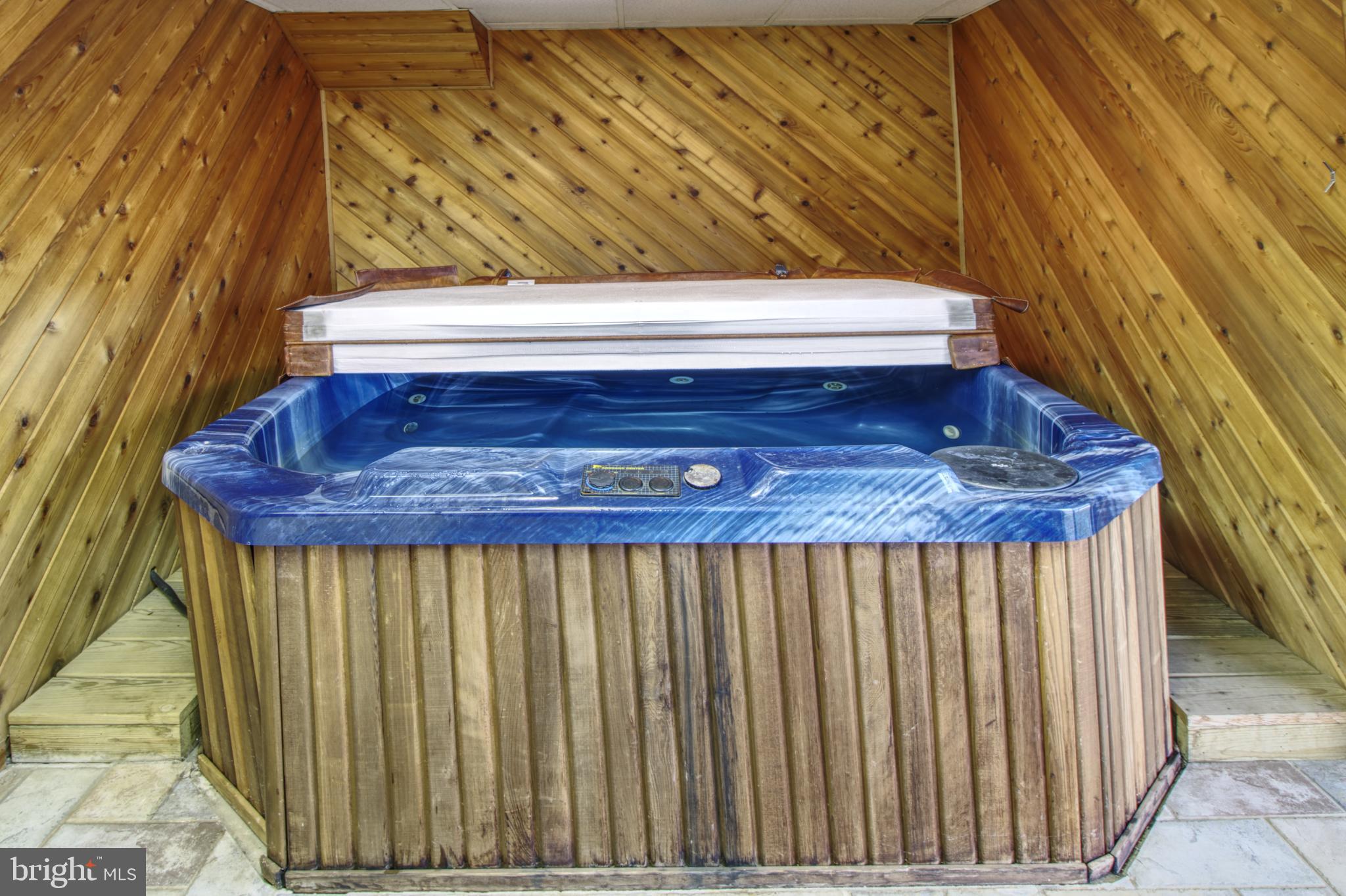 MOUNTAIN VISTA - Residential