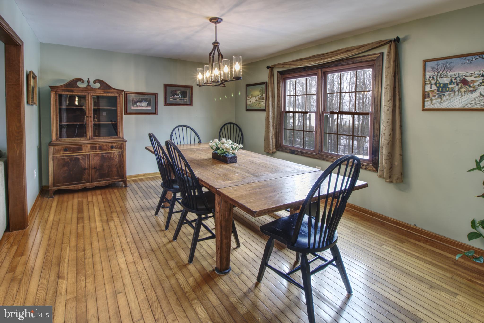 MOUNTAIN VISTA - Residential