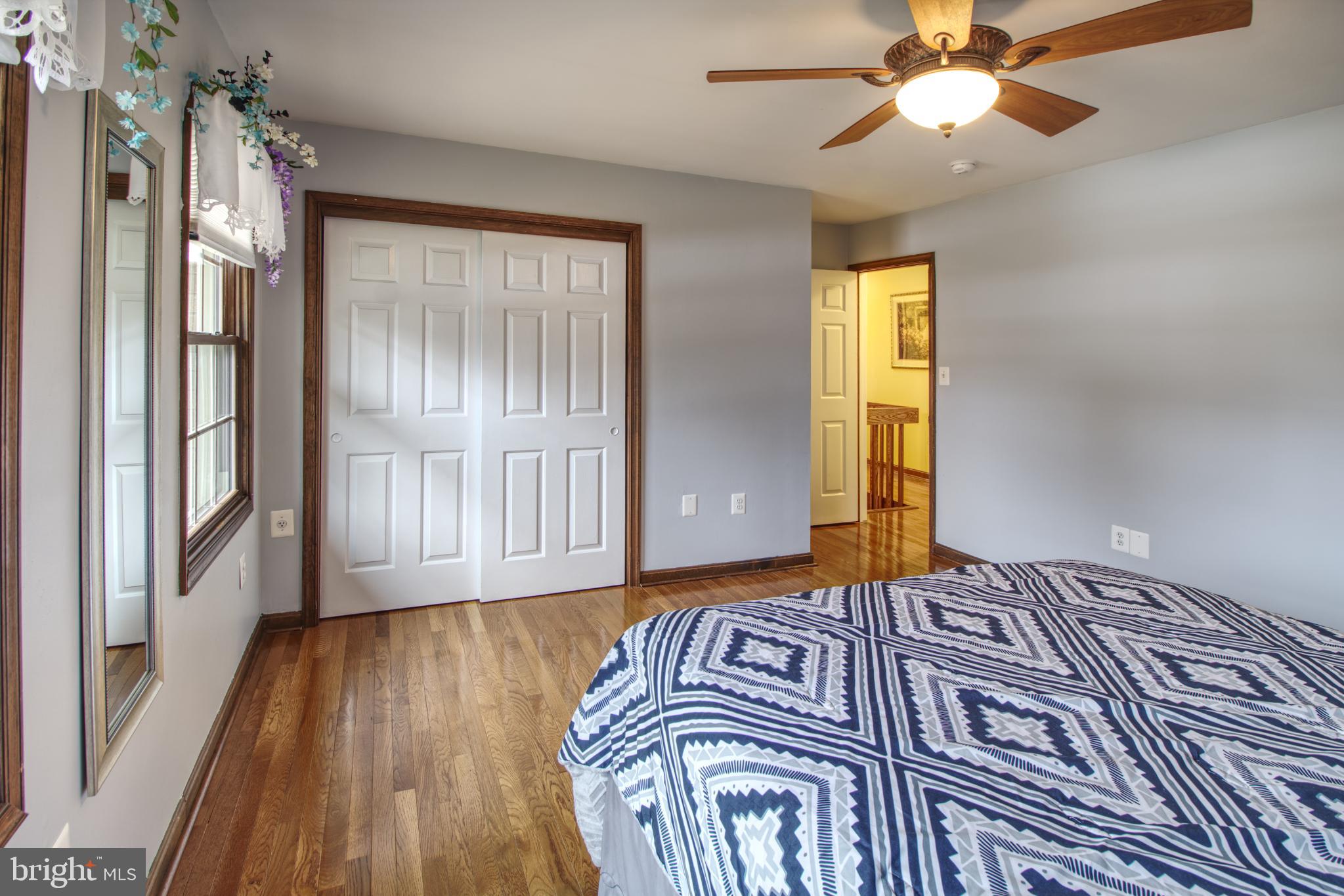 MOUNTAIN VISTA - Residential