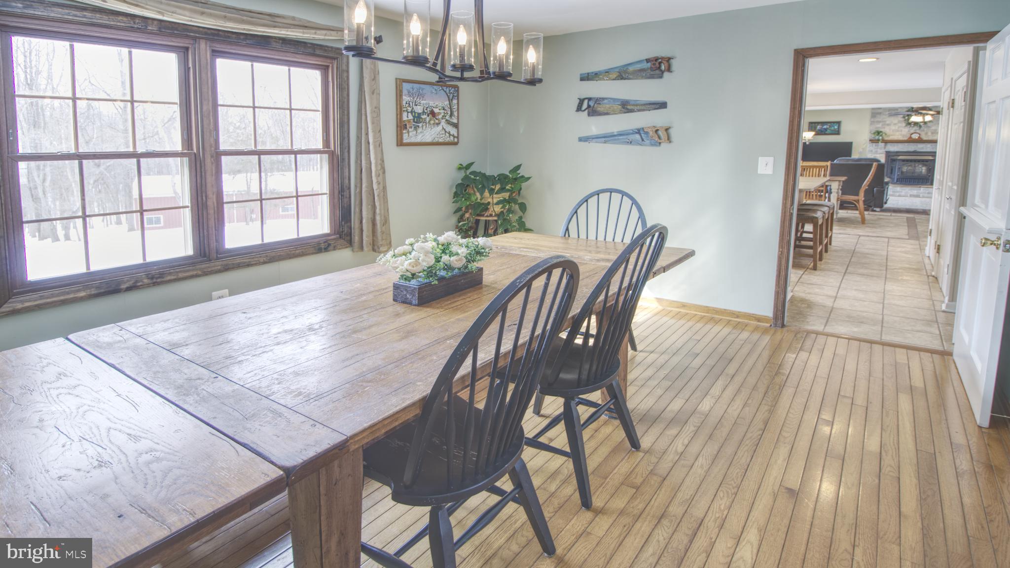 MOUNTAIN VISTA - Residential