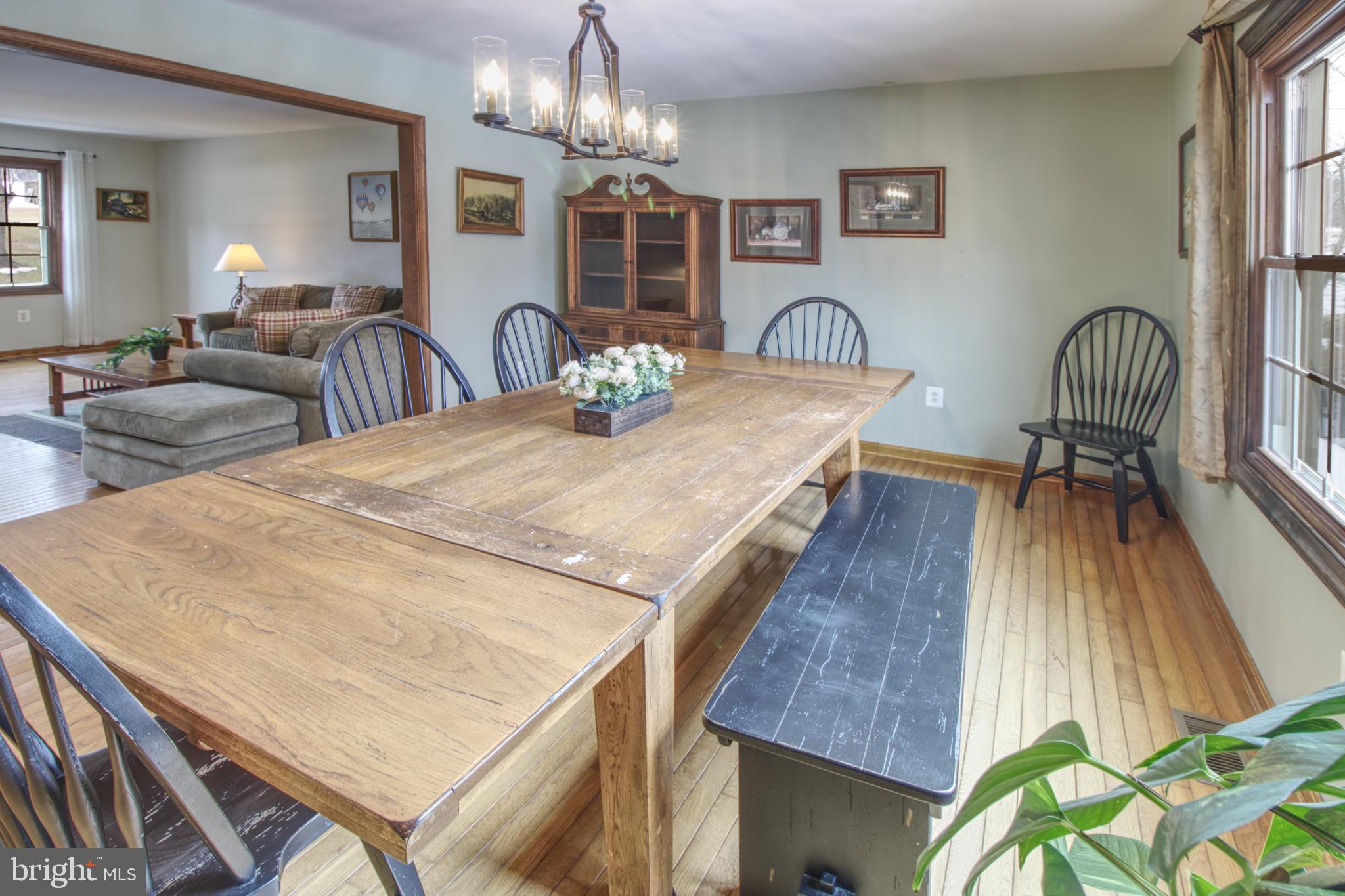 MOUNTAIN VISTA - Residential