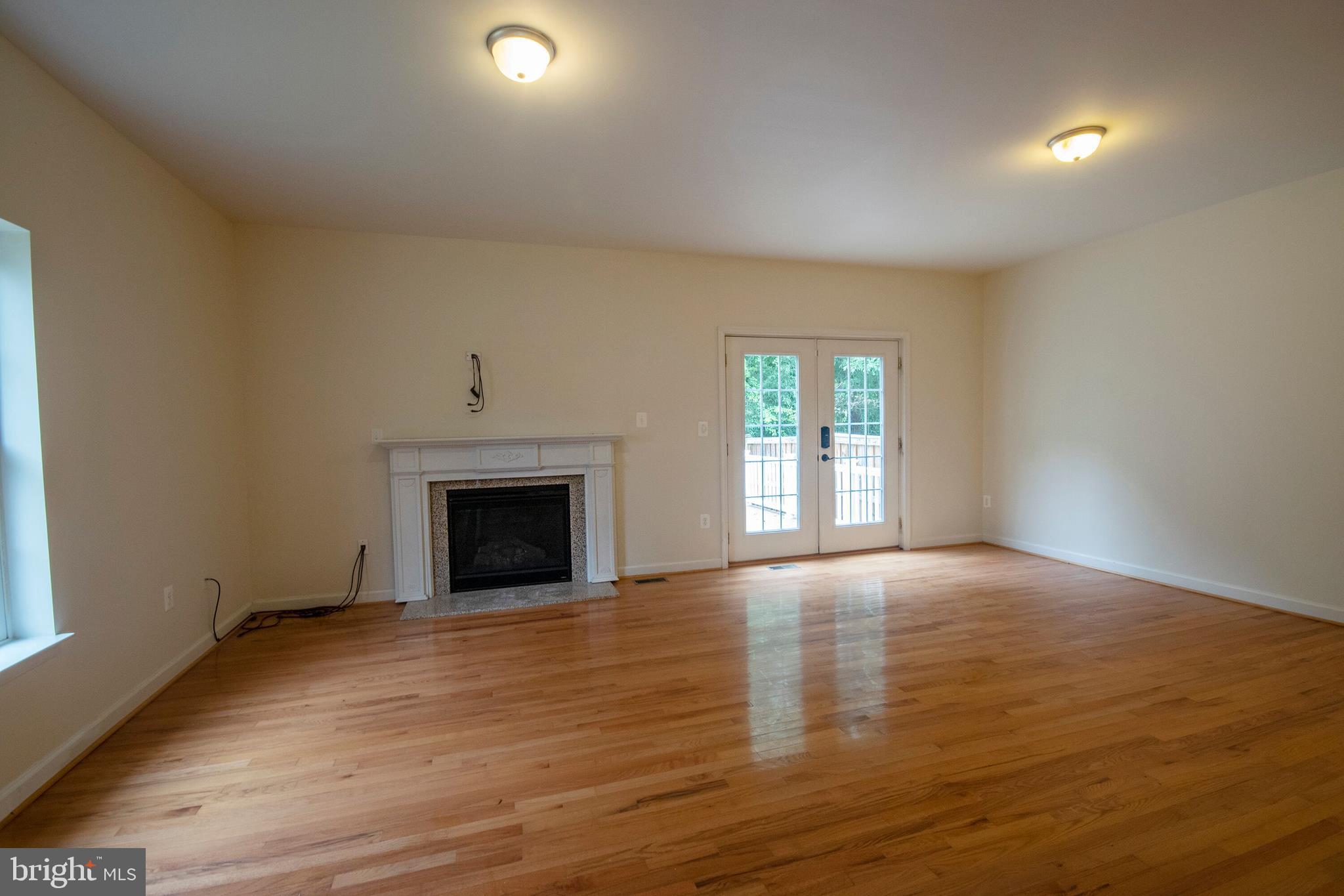 TRIANGLE HIGHLANDS CONDO - Residential