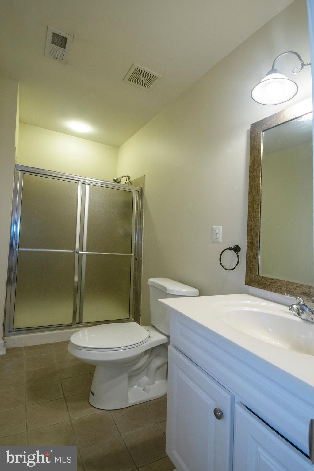 TRIANGLE HIGHLANDS CONDO - Residential