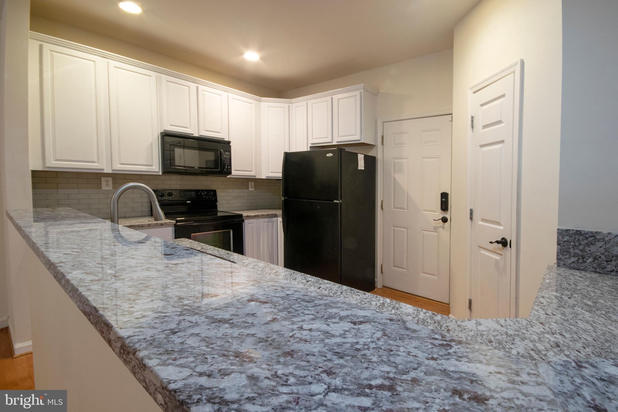 TRIANGLE HIGHLANDS CONDO - Residential