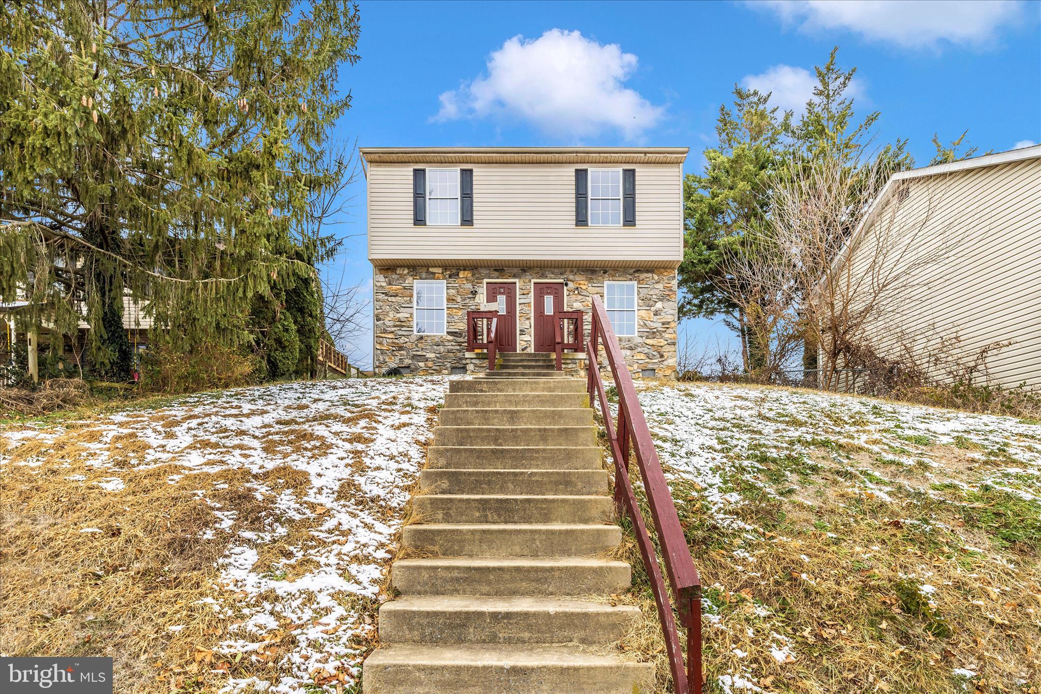 NONE AVAILABLE - Residential Lease