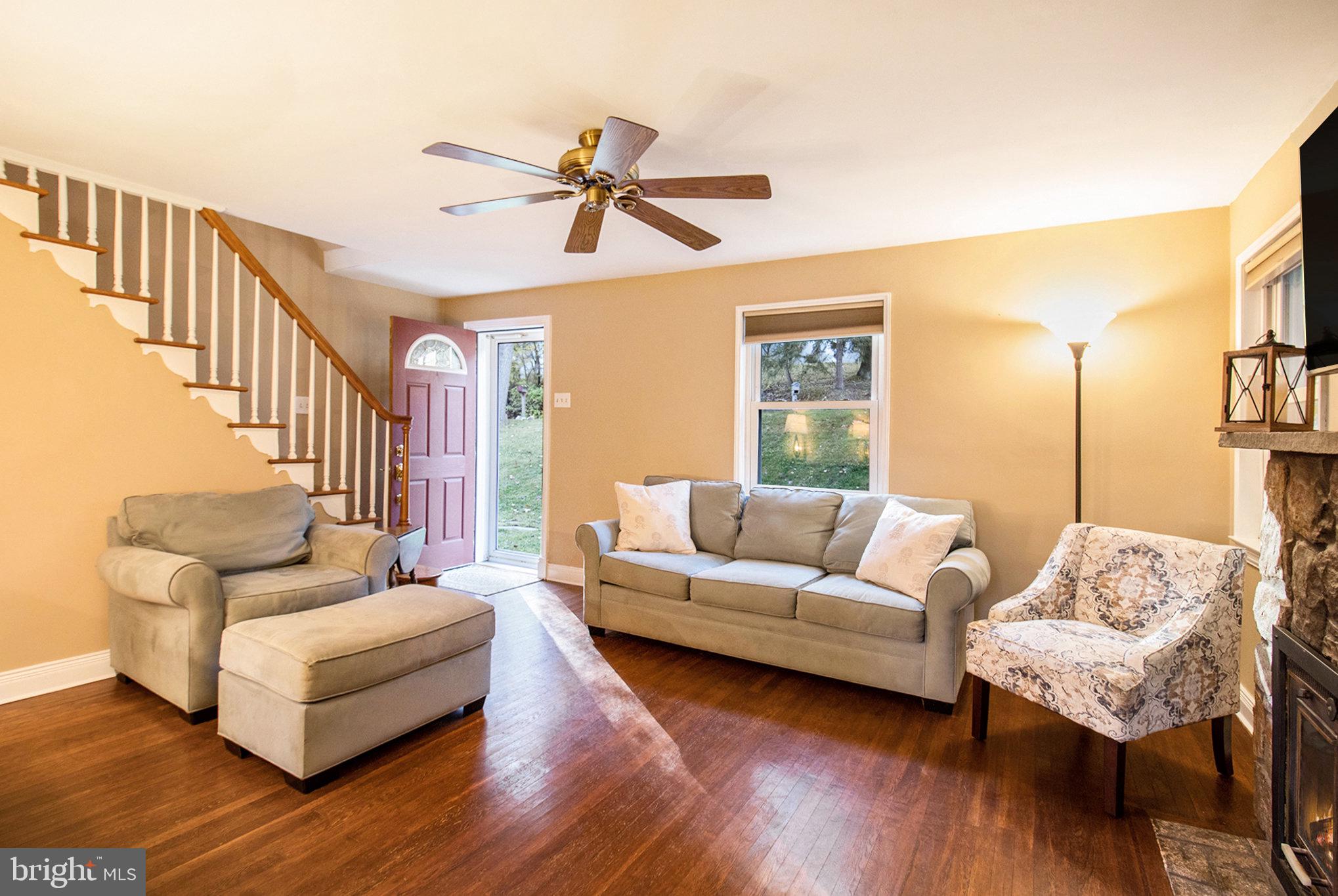 MERION HILL - Residential