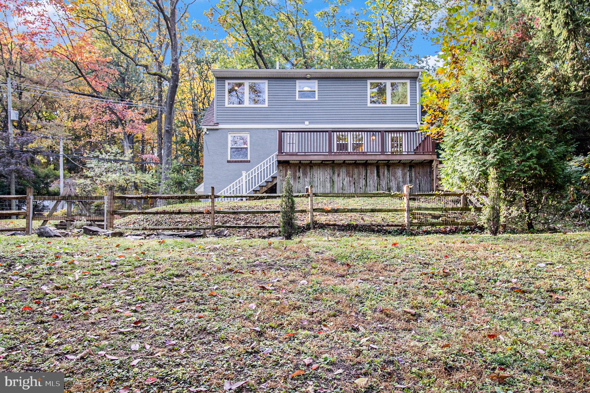 MERION HILL - Residential