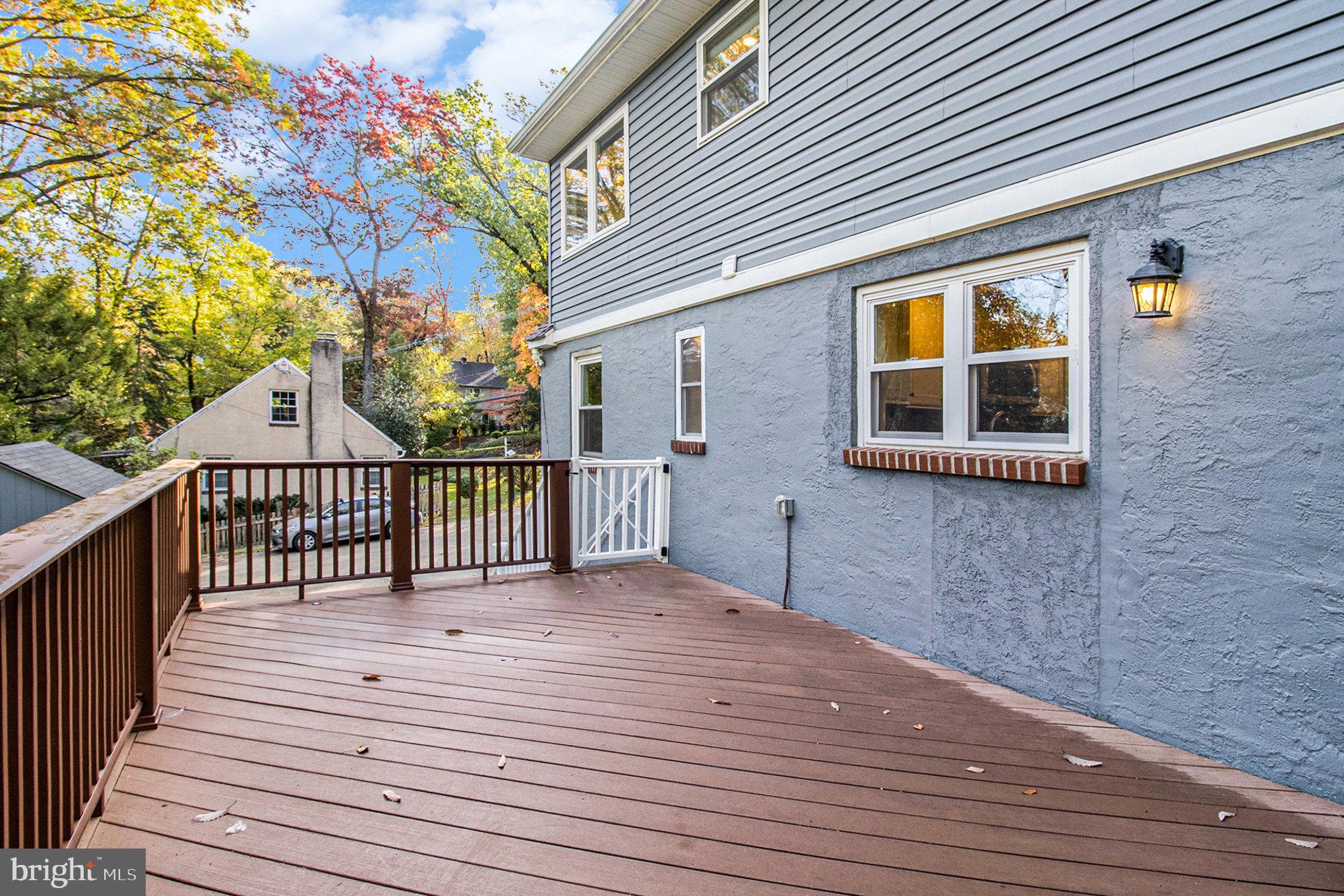 MERION HILL - Residential