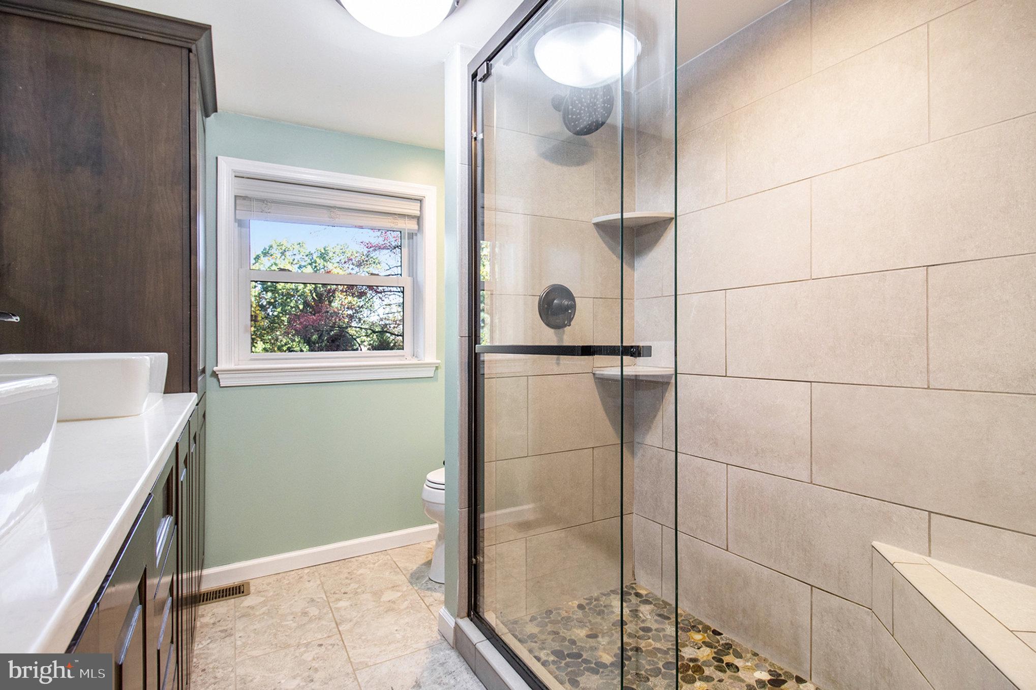 MERION HILL - Residential