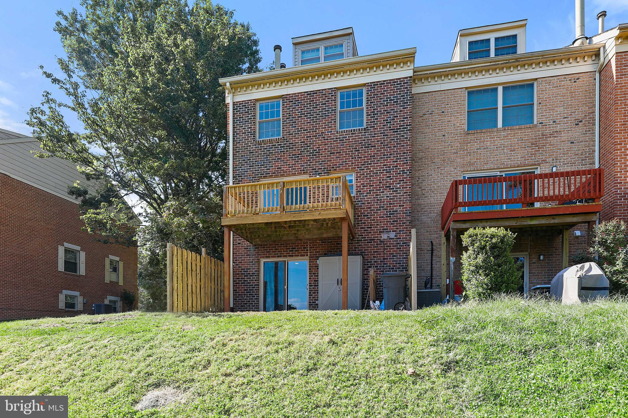 LOVETON FARMS - Residential Lease