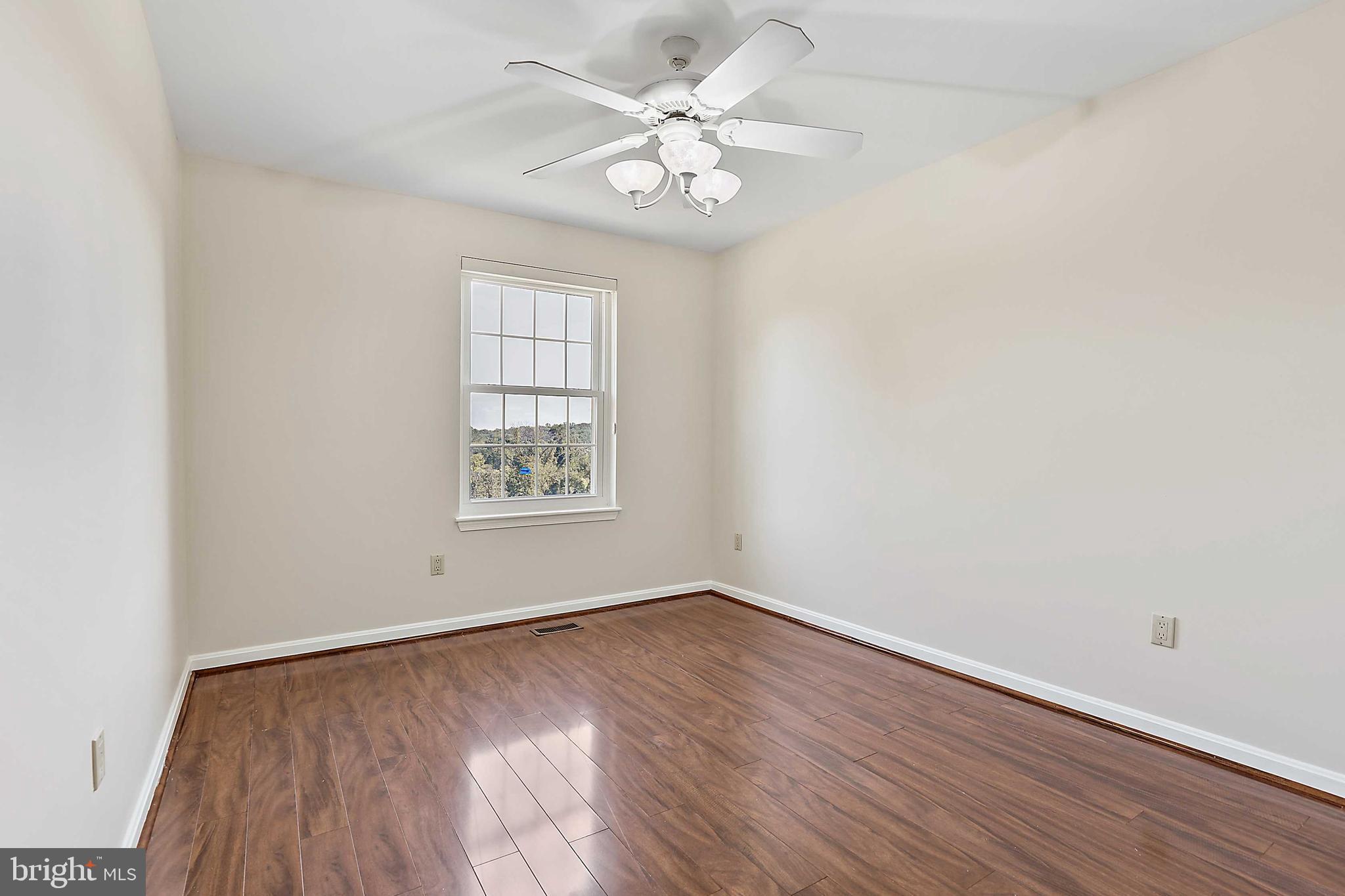 LOVETON FARMS - Residential Lease