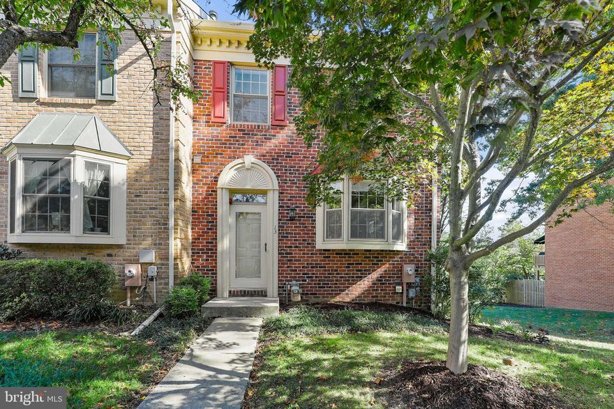 LOVETON FARMS END OF GROUP TOWNHOME NOW AVAILABLE! OVERSIZED RESIDENCE WITH 4 BEDROOMS AND 3.5 BATHROOMS. AVAILABLE IMMEDIATELY FOR MOVE-IN. GLISTENING HARDWOODS CASCADE THROUGHOUT. FINISHED LOWER LEVEL.  OUTDOOR SPACE WITH STUNNING VIEWS - GREAT FOR ENTERTAINING. LOADS OF NATURAL LIGHT. HIGH CEILINGS. TONS OF STORAGE. WALK-IN SHOWERS. WALK-IN CLOSETS. CLOSE PROXIMITY TO RETAIL SHOPPING, LOCAL DINING, AND ALL MAJOR HIGHWAYS. SCHEDULE A PRIVATE TOUR TODAY.