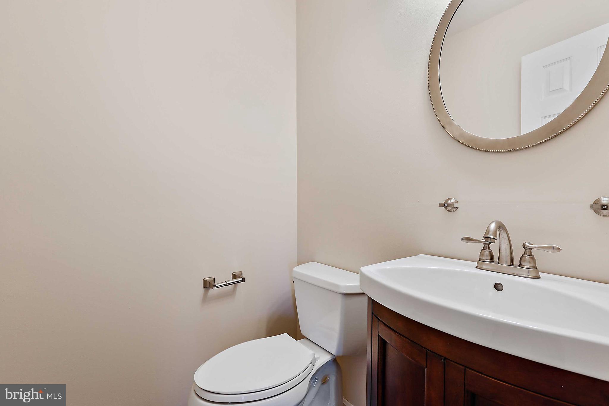 LOVETON FARMS - Residential Lease