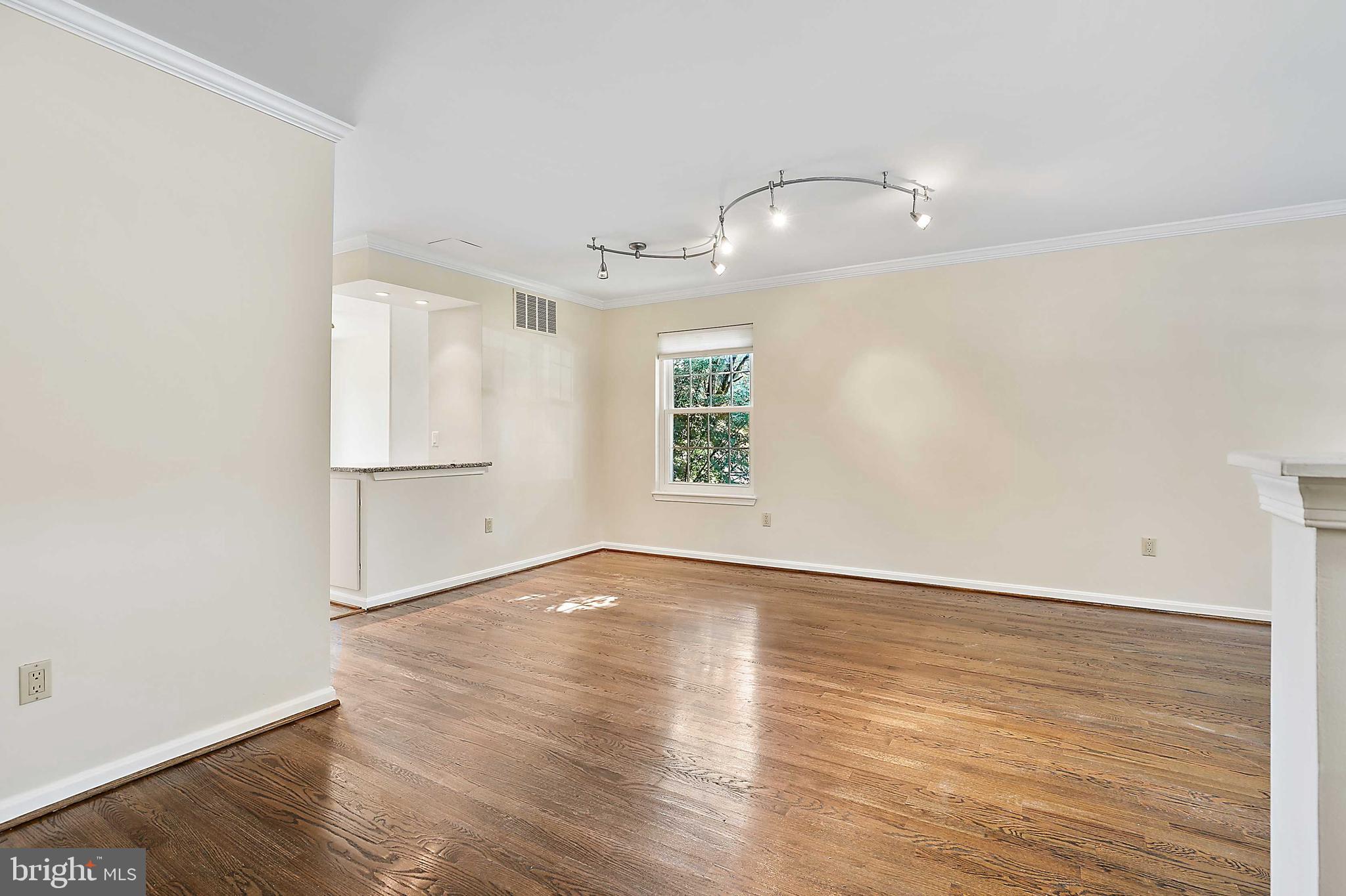 LOVETON FARMS - Residential Lease