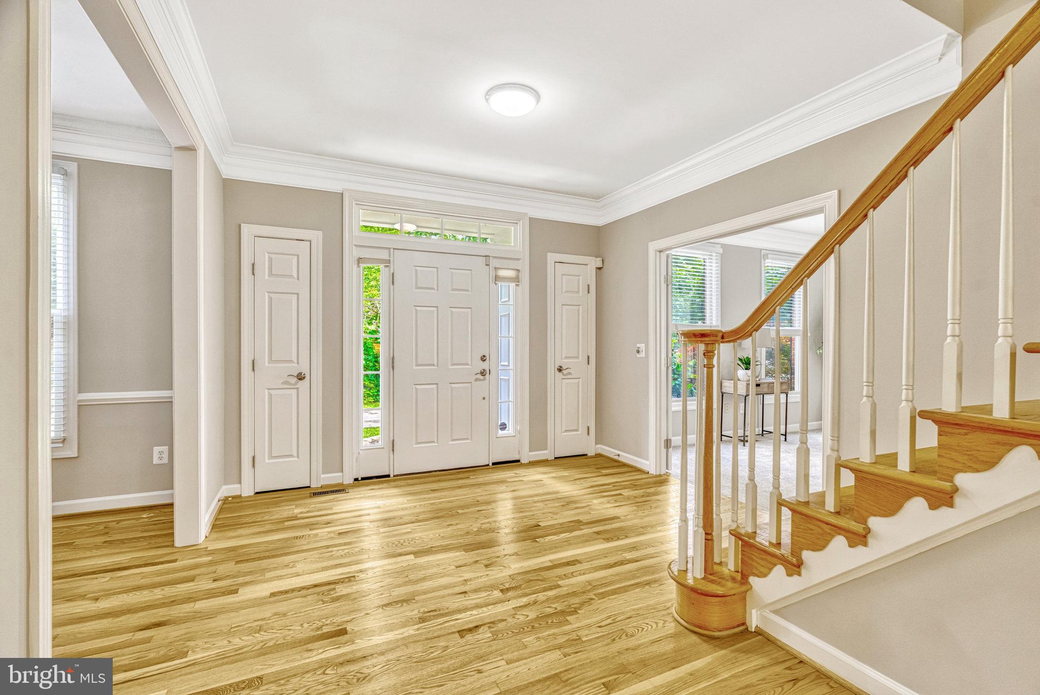 SOUTH RIDING - Residential