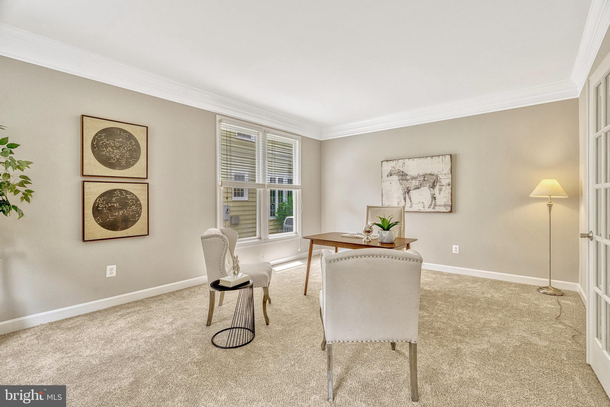 SOUTH RIDING - Residential