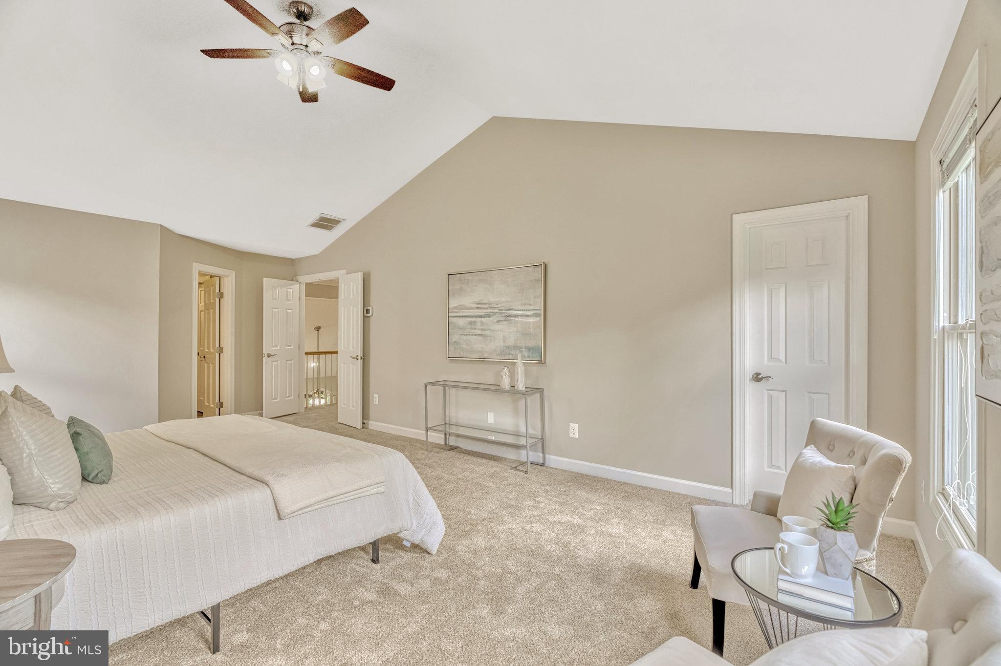 SOUTH RIDING - Residential