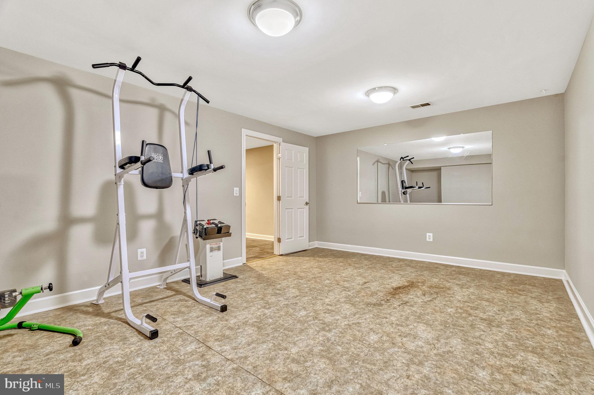 SOUTH RIDING - Residential