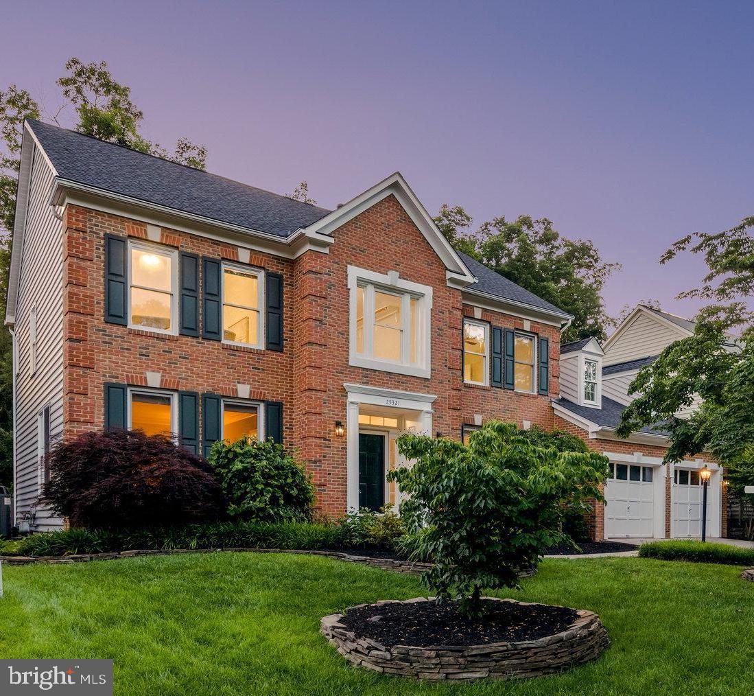 SOUTH RIDING - Residential