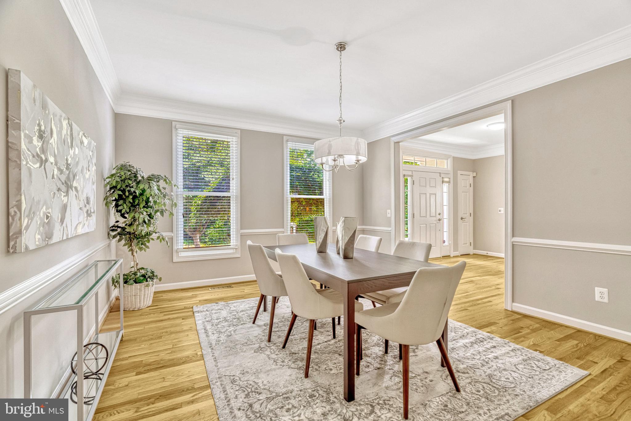 SOUTH RIDING - Residential