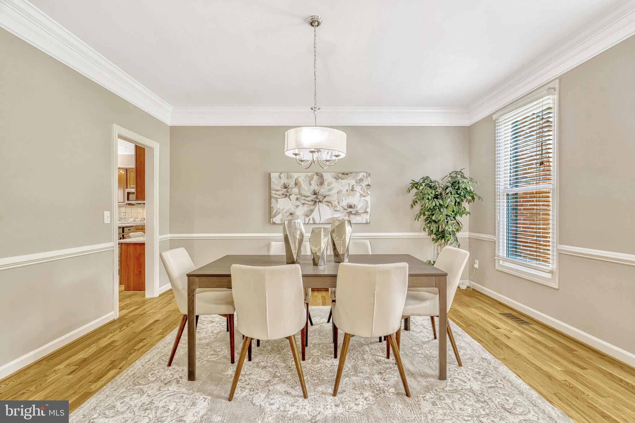 SOUTH RIDING - Residential